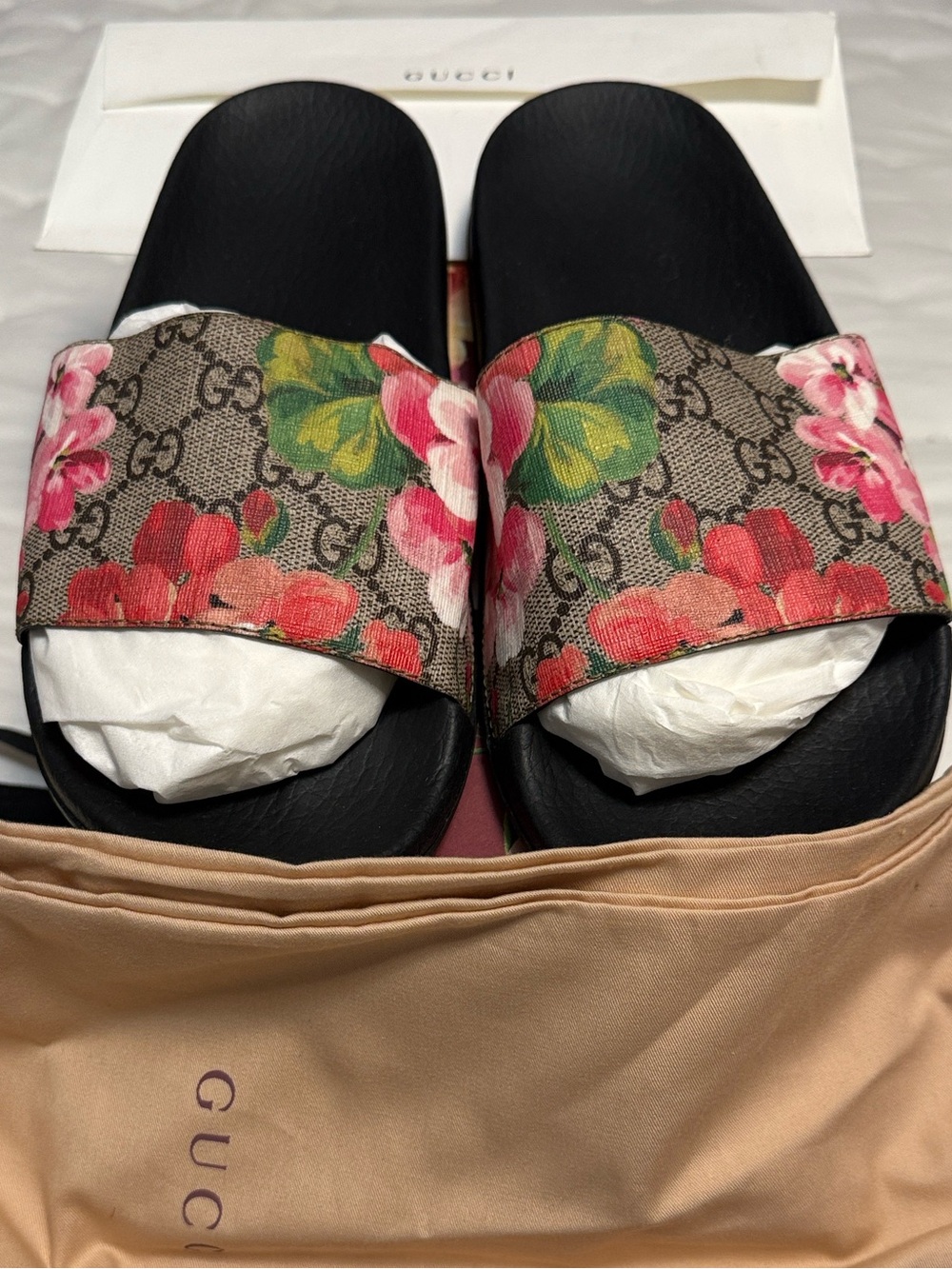 Gucci Floral Canvas Slide Sandals in Black and Pink
